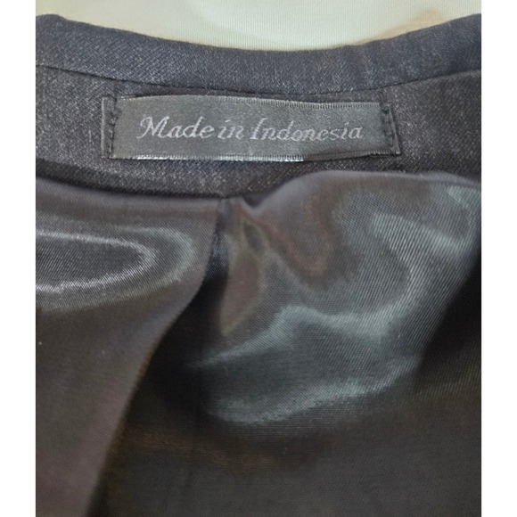 Calvin Klein Mens 48R Blazer Charcoal Gray 100% Wool 2 Button Suit Jacket 48 R - Picture 4 of 16